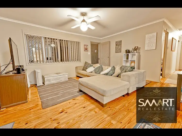 4 Tallowood Rd, Ashmore QLD 4214