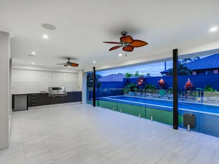 Fifth view of Homely house listing, 18 Tweeddale Circuit, Drewvale QLD 4116
