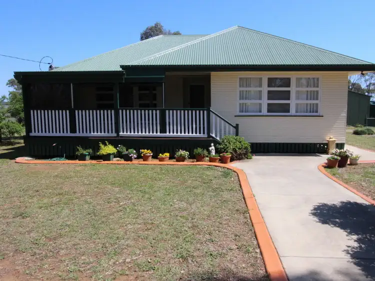 9 Gladfield Street, Hendon QLD 4362