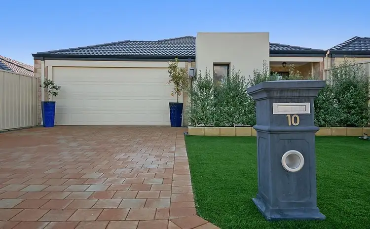 10 Francina View, Sinagra WA 6065