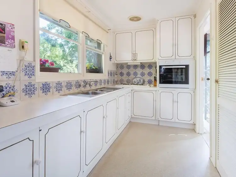 Third view of Homely unit listing, 1/131 Mount Eliza Way, Mount Eliza VIC 3930