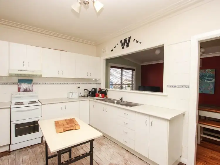 33 Naman Street, Dubbo NSW 2830