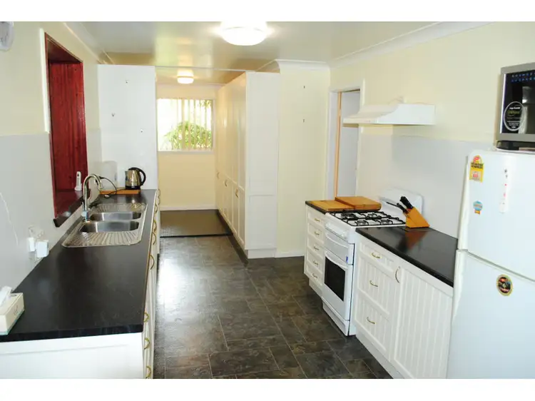 Fifth view of Homely house listing, 10 Maxime Place, Orange NSW 2800