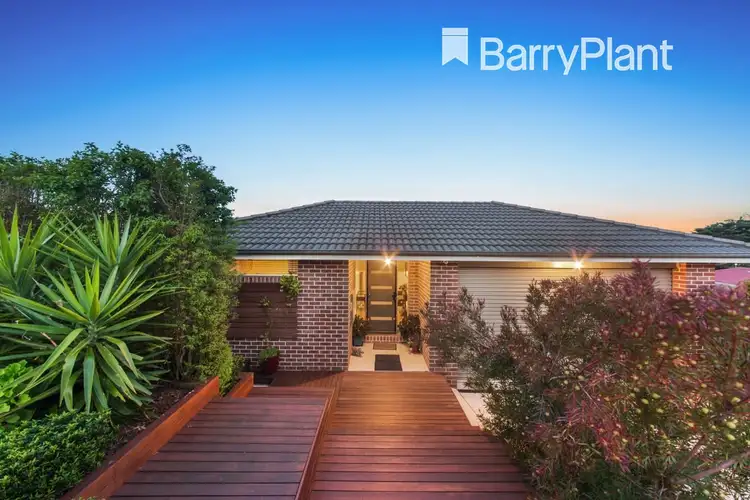 4 Aaron Court, Drouin VIC 3818