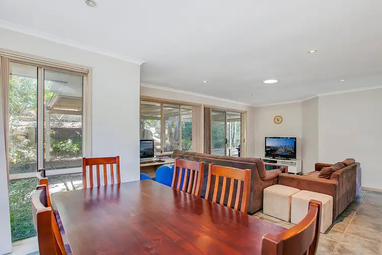 Third view of Homely house listing, 2 Lauder Court, Highland Park QLD 4211