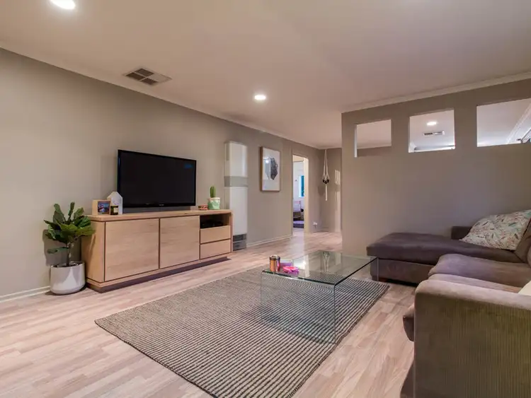Sixth view of Homely house listing, 28 Leonard Drive, Langwarrin VIC 3910