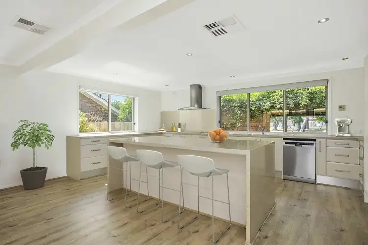 46 Bethanga Street, Mount Eliza VIC 3930