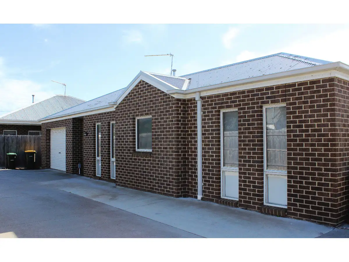 Main view of Homely townhouse listing, 2/112 Marley Street, Sale VIC 3850