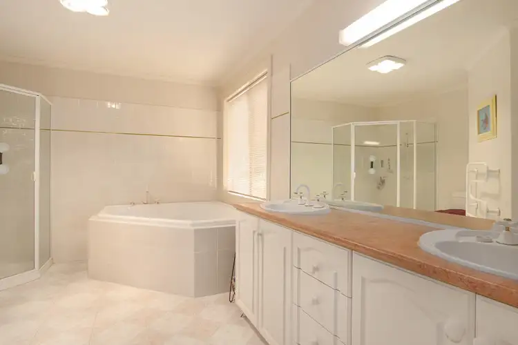 Sixth view of Homely house listing, 171 Bona Vista Road, Warragul VIC 3820