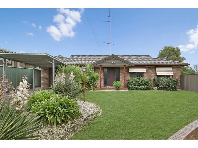 2/7 Reception Avenue, Strathdale VIC 3550