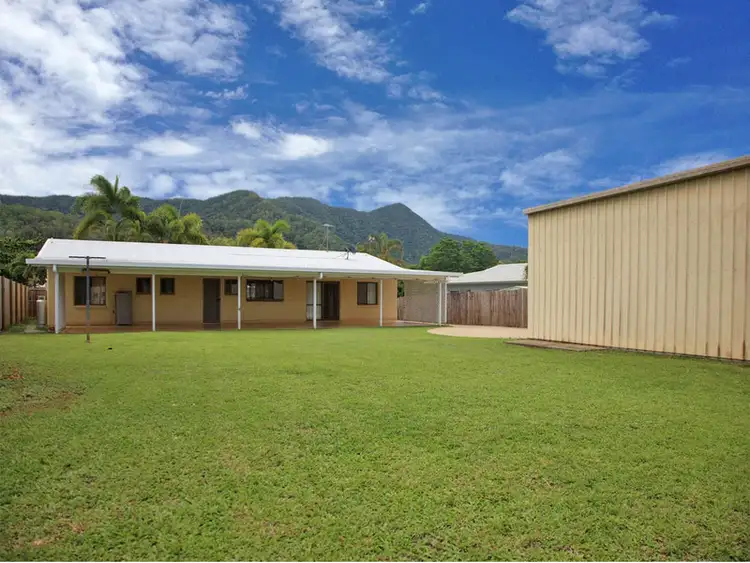 107 Robert Rd, Bentley Park QLD 4869