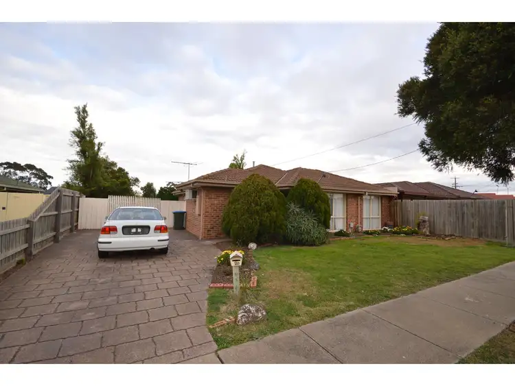 20 Argyle Crescent, Werribee VIC 3030