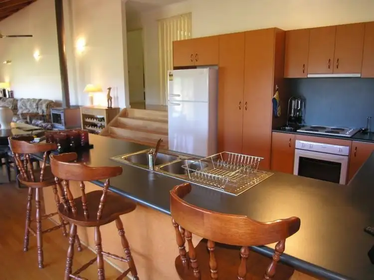 Fifth view of Homely house listing, 18 The Entrance, Mansfield VIC 3722