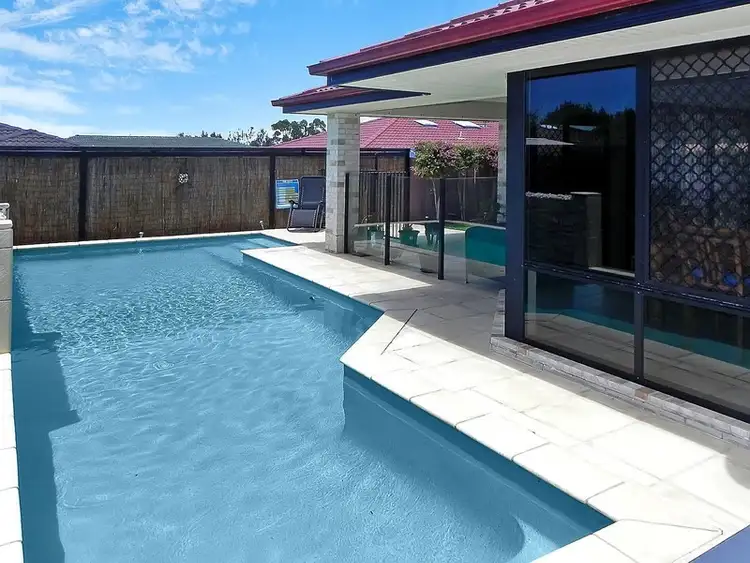 69 O'Reilly Drive, Caloundra West QLD 4551