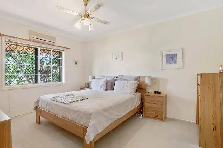 Fifth view of Homely house listing, 1 Fabling Court, Baynton WA 6714