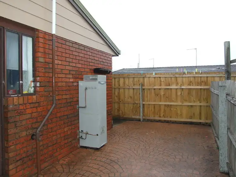 Seventh view of Homely unit listing, 2/30 Saxtons Drive, Moe VIC 3825