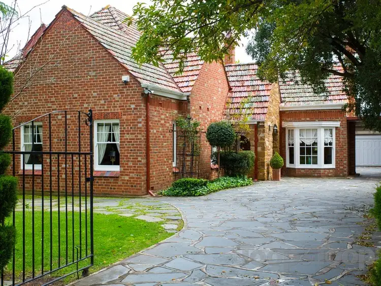 7 Caulfield Avenue, Cumberland Park SA 5041