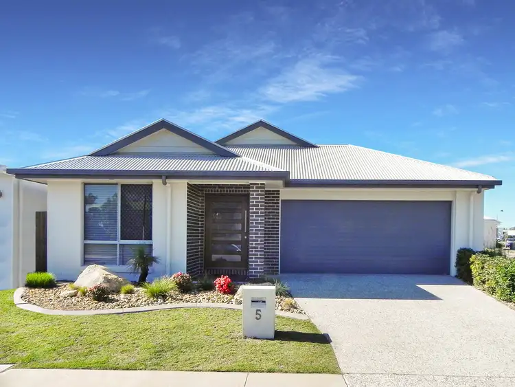 5 Olive Circuit, Caloundra West QLD 4551