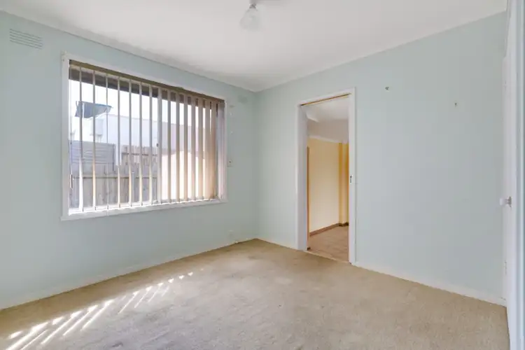 Sixth view of Homely unit listing, 2/31 King Georges Avenue, Mornington VIC 3931