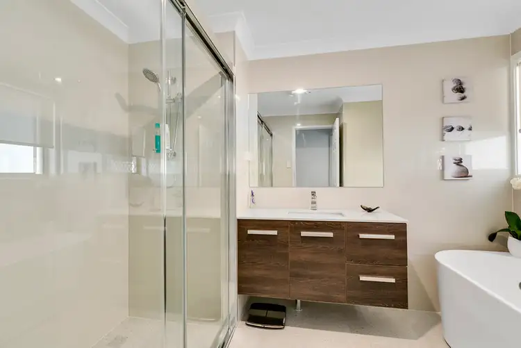 Sixth view of Homely villa listing, 25/2 Weedons Road, Nerang QLD 4211