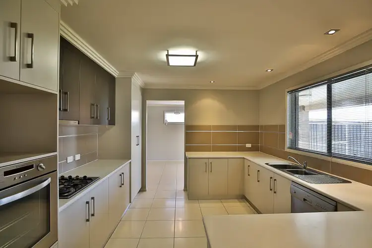 Sixth view of Homely house listing, 8 Fallon Drive, Middle Ridge QLD 4350