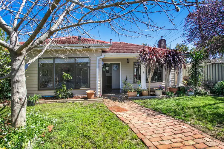 143 Cornwall Road, Sunshine VIC 3020