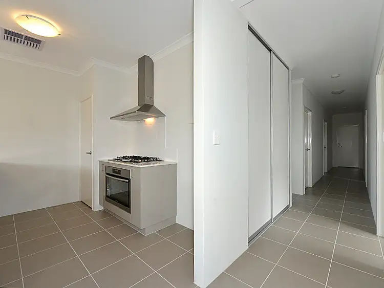 Sixth view of Homely house listing, 10 Ambit Way, Aveley WA 6069