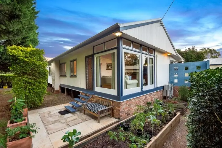 281 West Street, Harristown QLD 4350