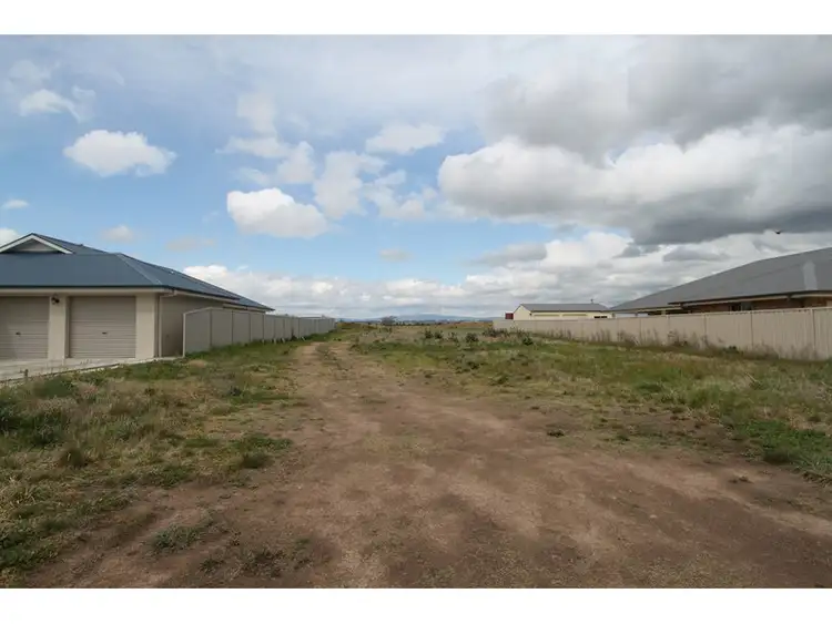 17 Cox Lane, Eglinton NSW 2795