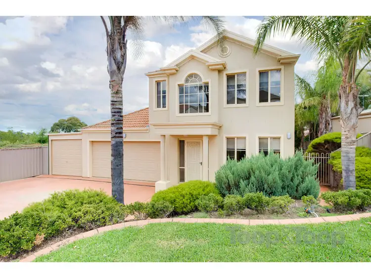 15 Lipson Reach Road, Gulfview Heights SA 5096