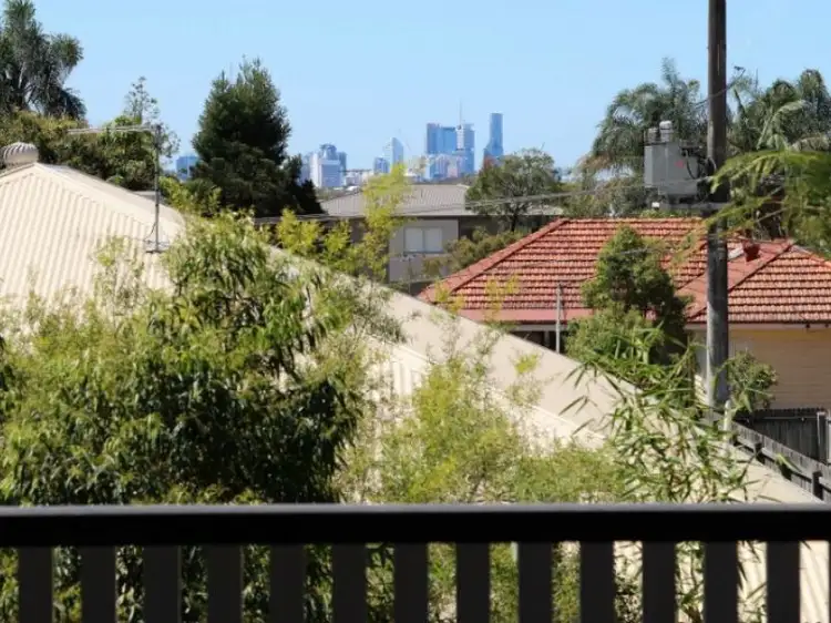 Main view of Homely townhouse listing, 4/9 Belfast Street, Yeronga QLD 4104