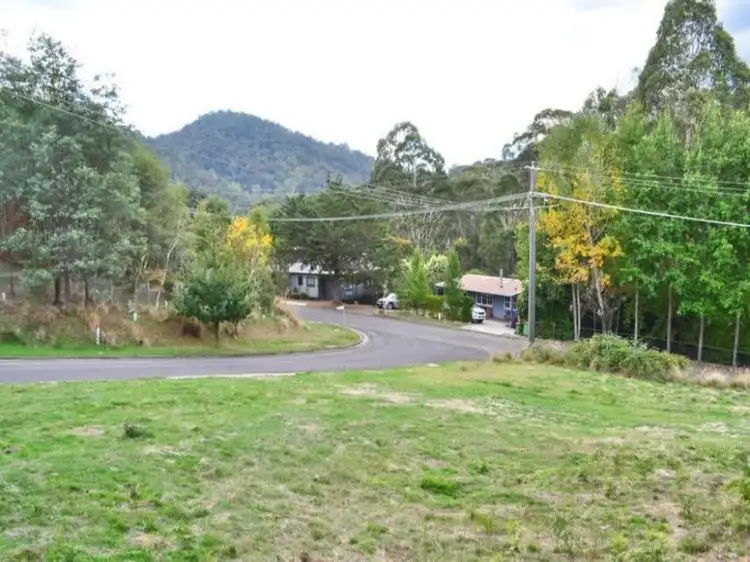 3 Mountain Rise, Merrijig VIC 3723