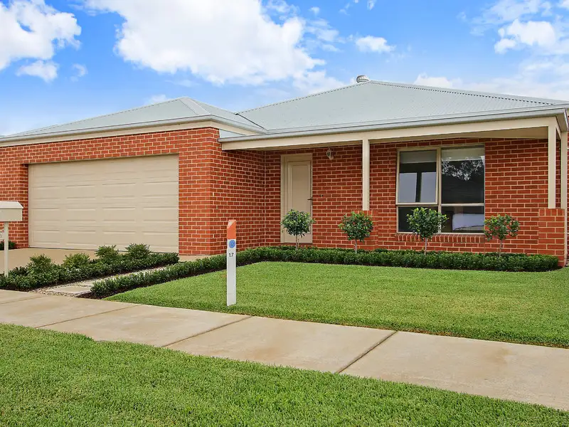 Main view of Homely house listing, 10 Olivers Road, Benalla VIC 3672