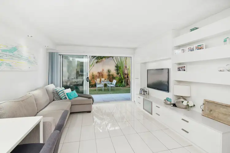 Main view of Homely apartment listing, 14/8 Marine Parade, Miami QLD 4220