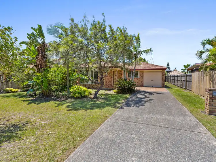 38 Andrew Avenue, Pottsville NSW 2489