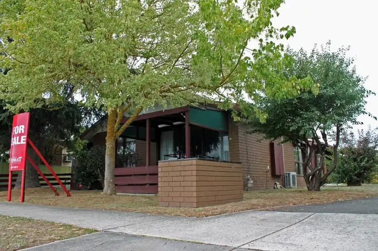1/10 Jennings Street, Colac VIC 3250