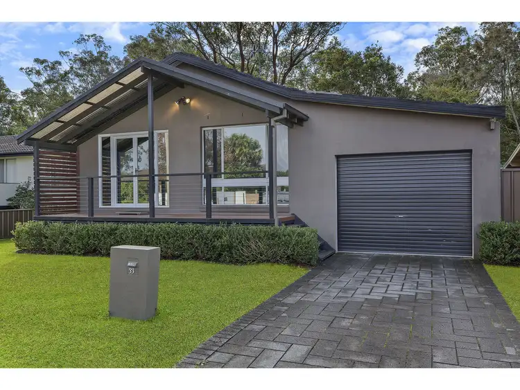 33 Blenheim Avenue, Berkeley Vale NSW 2261