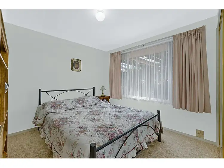 Fifth view of Homely house listing, 7 Vaughan Close, Killarney Vale NSW 2261