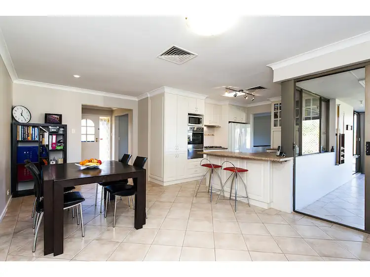 49 Matthew Avenue, Leeming WA 6149