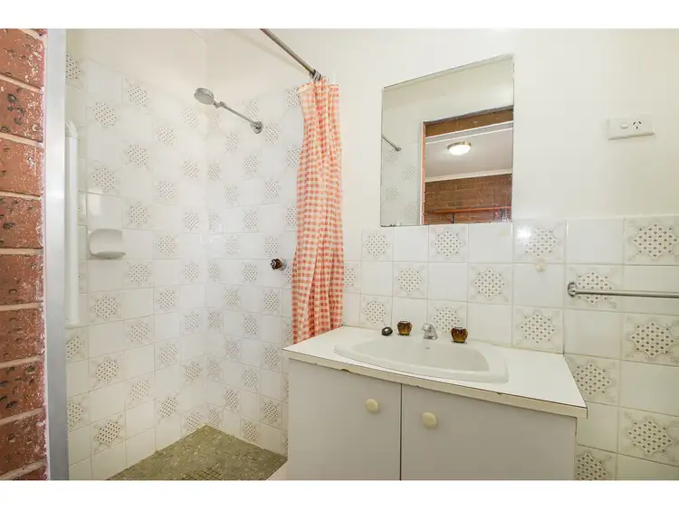 Sixth view of Homely unit listing, 5/142 Alexandra Street, East Albury NSW 2640