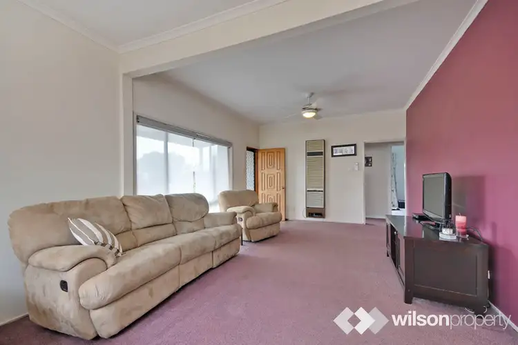 Second view of Homely house listing, 5 Steele Court, Traralgon VIC 3844