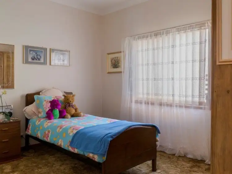 Seventh view of Homely house listing, 24 Cowmeadow Road, Mount Hutton NSW 2290