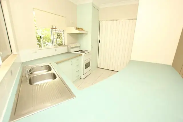 Fourth view of Homely apartment listing, 2/12 Grantala Street, Manoora QLD 4870