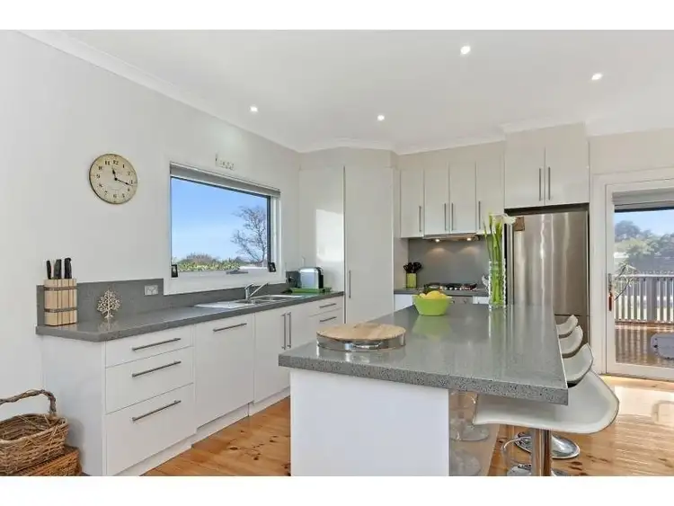 Sixth view of Homely house listing, 11 MacPherson Street, Hamilton VIC 3300
