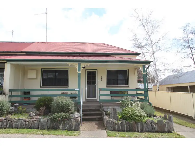 217 Bentinck Street, Bathurst NSW 2795