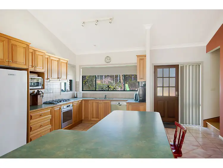 Fifth view of Homely house listing, 34 Taronga Way, Faulconbridge NSW 2776