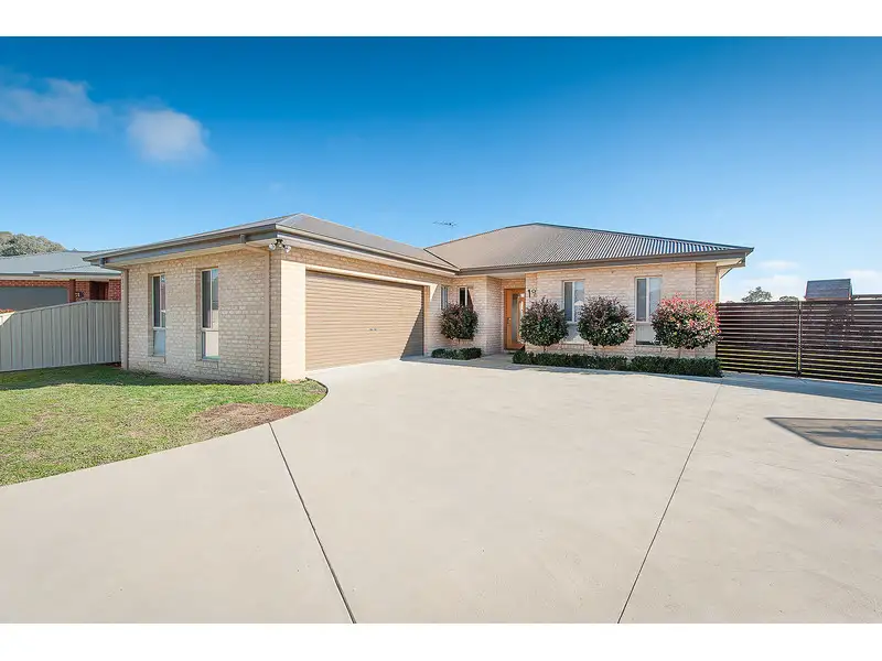 Main view of Homely house listing, 19 Britton Court, Jindera NSW 2642