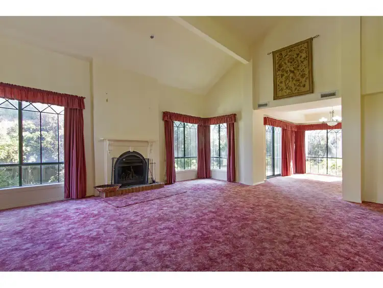 Second view of Homely house listing, 10 Kingston Heights, Frankston VIC 3199