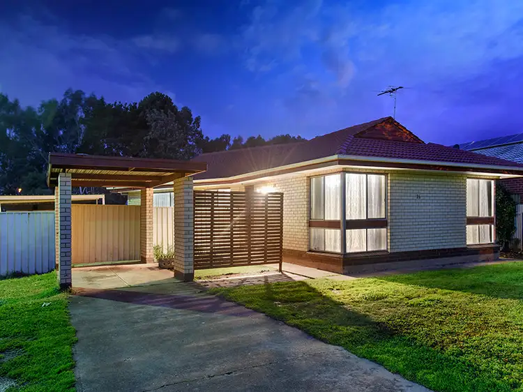 26 Collins Parade, Hackham SA 5163