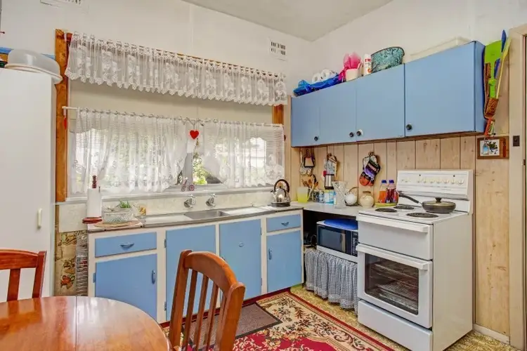 Fourth view of Homely house listing, 100 Beresford Avenue, Beresfield NSW 2322